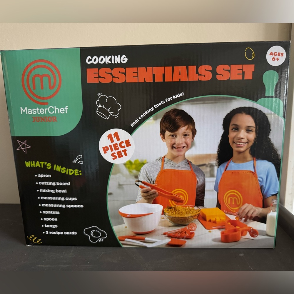 NEW Master Chef Junior Cooking Essentials 11 Piece Set Ages 6+